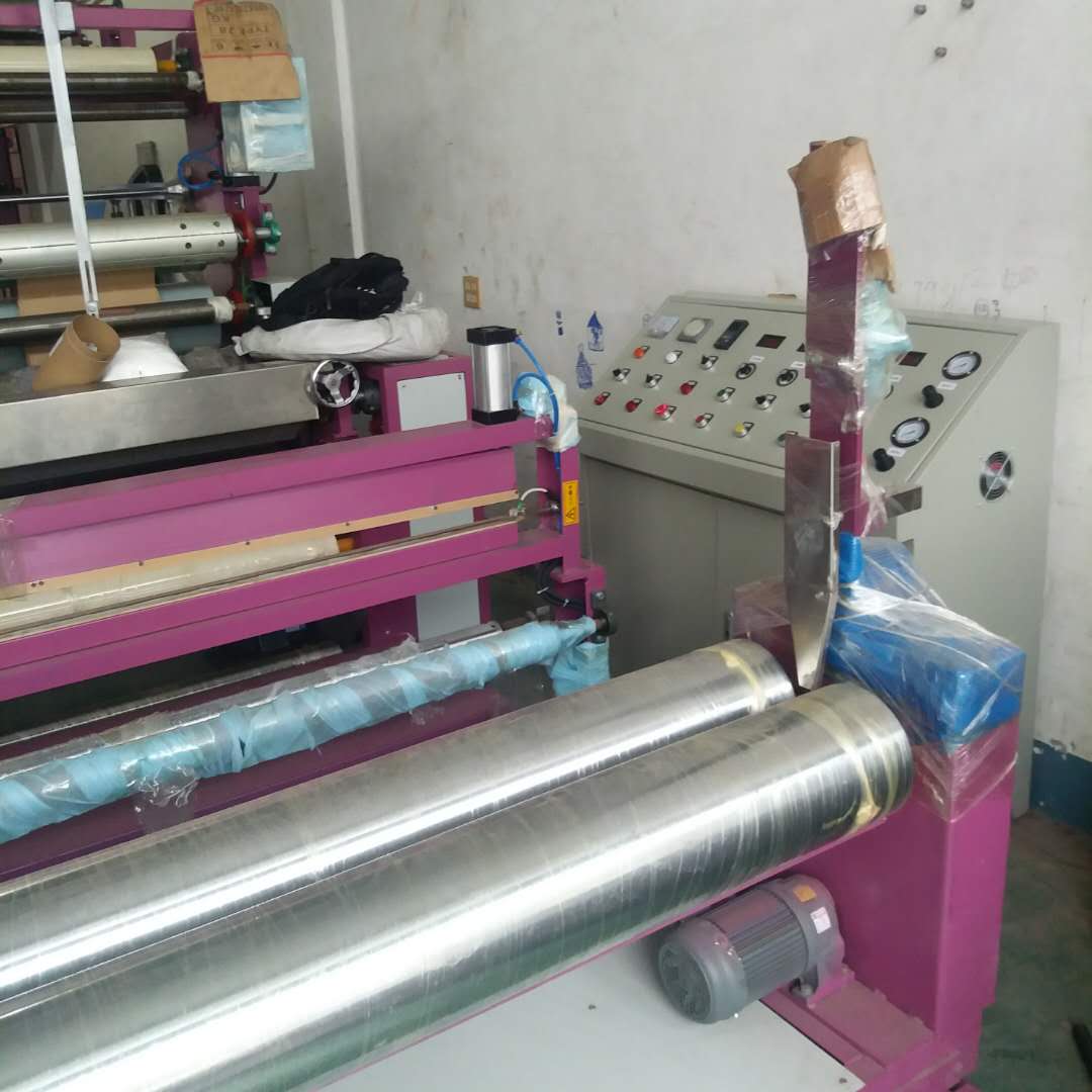 擠出復(fù)合機(jī)的用途是什么？